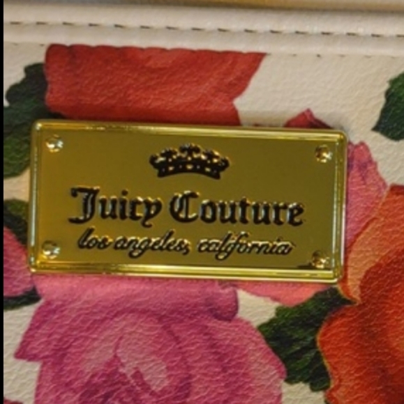๐JUICY COUTURE White Romantic Wrist Wallet๐ท๐๐บ - Picture 3 of 12